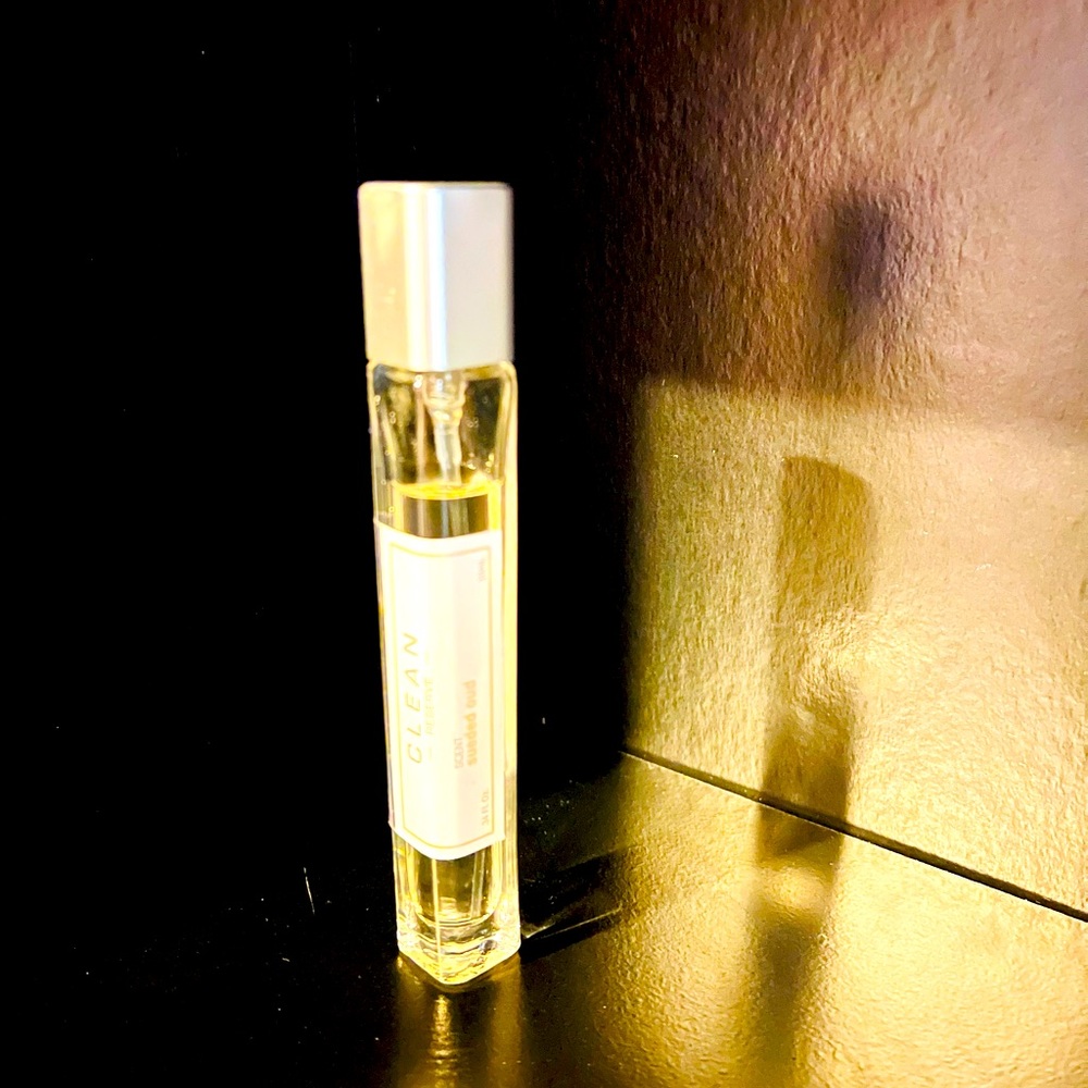 Clean Reserve - Sueded Oud - 10 ml